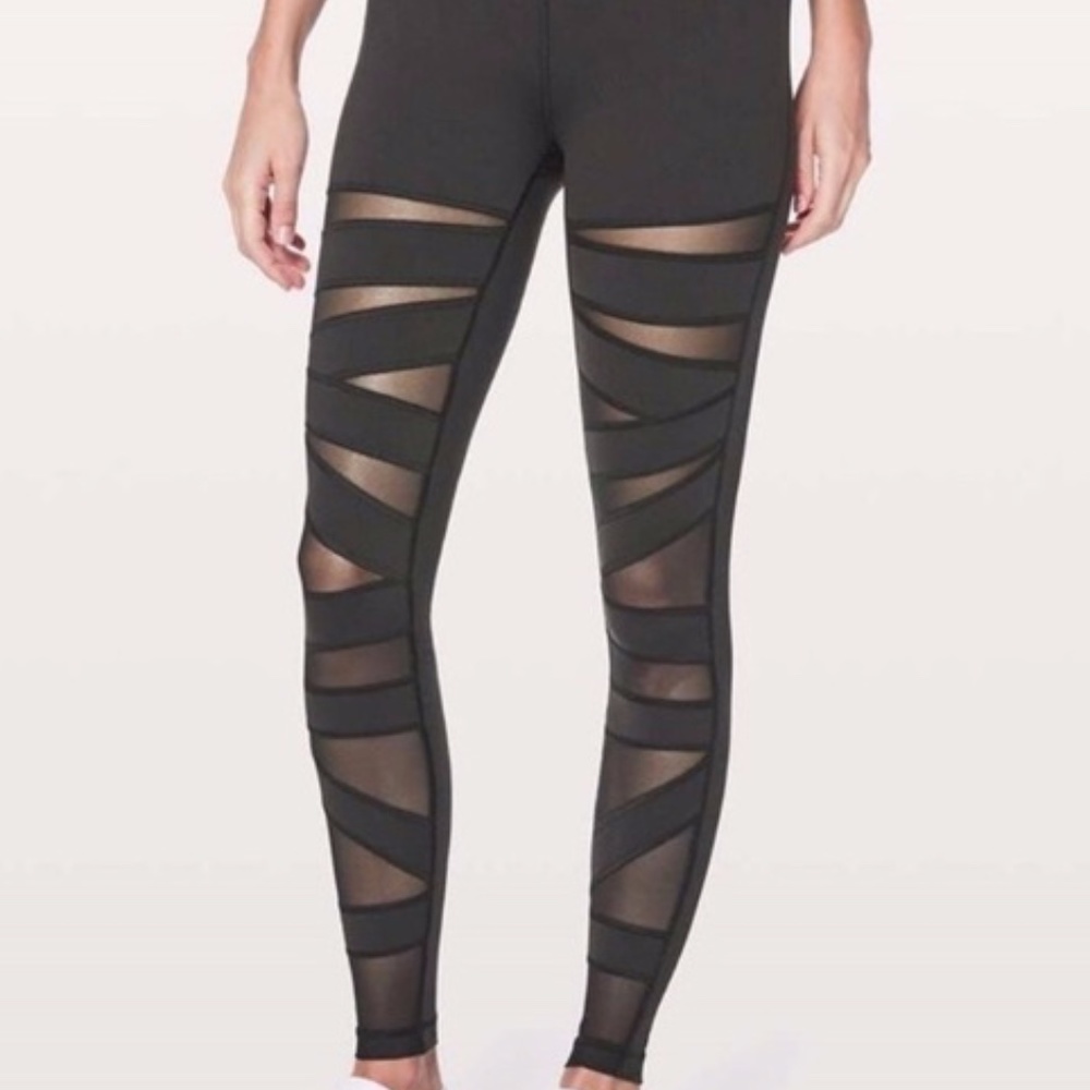 RARE Lululemon Tech Mesh Wunder Under Leggings